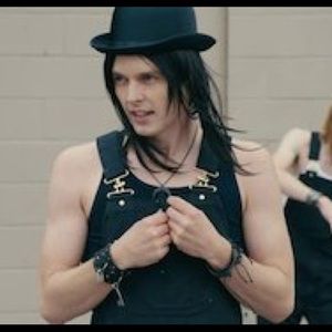 Meet your Posher, Sydney